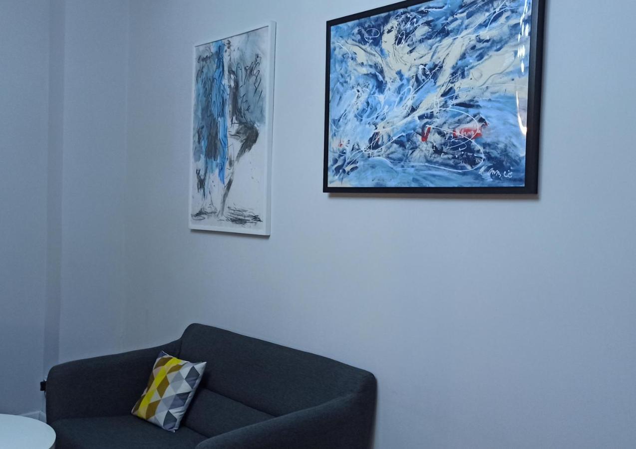 Mika City Hotel Алма Ата Екстериор снимка