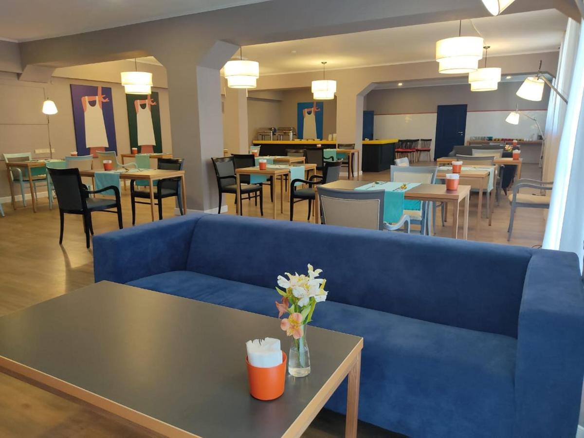 Mika City Hotel Алма Ата Екстериор снимка