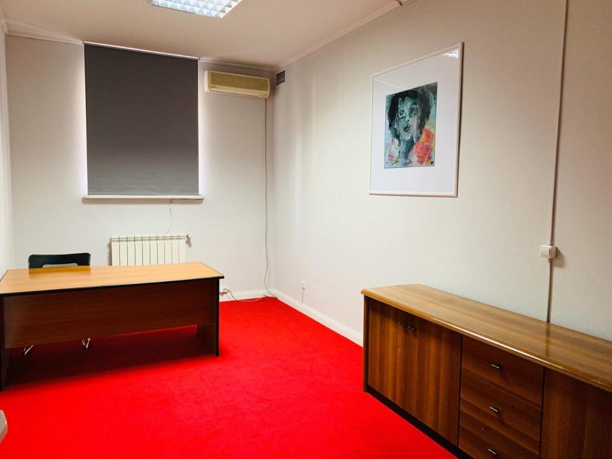 Mika City Hotel Алма Ата Екстериор снимка